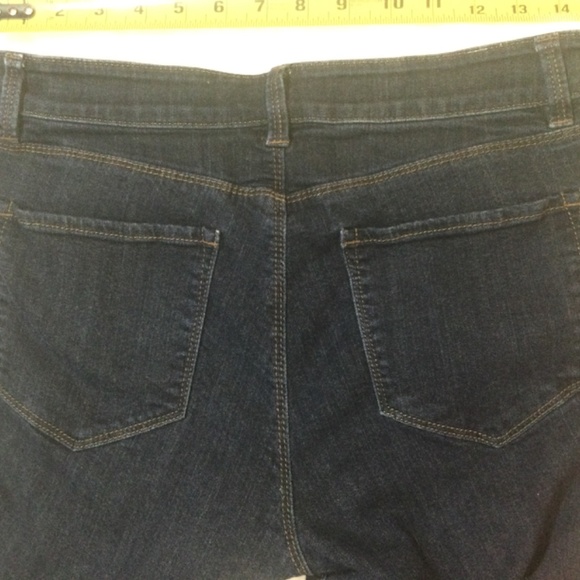 8 Tall boot cut Ann Taylor jeans - Picture 4 of 7